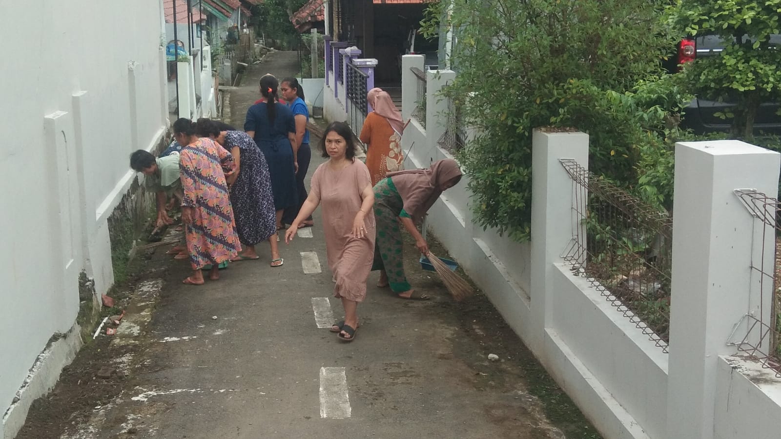 KERJA BAKTI